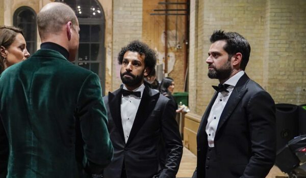 محمد صلاح يقابل الأمير ويليام