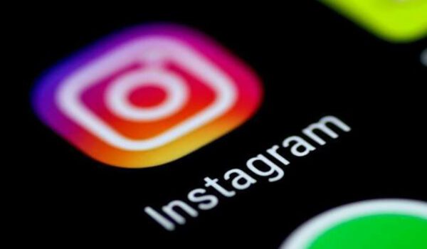 إنستغرام يتيح للمستخدمين خدمة حذف صورة ضمن مجموعات الصور المنشورة