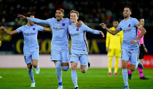 برشلونة يحقق فوزه الثاني في الليغا على حساب فياريال تحت قيادة تشافي