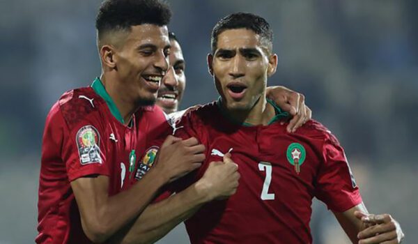المغرب يتعادل مع الجابون ويتأهل كمتصدر لدور الـ 16 في أمم أفريقيا