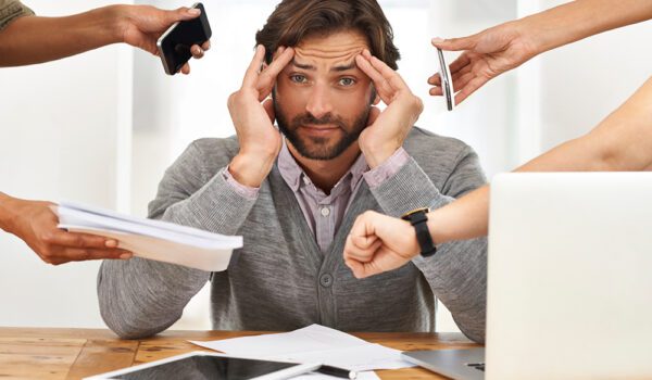 ماذا يحدث لجسمك عندما تتعرض للتوتر أو الإجهاد المستمر؟