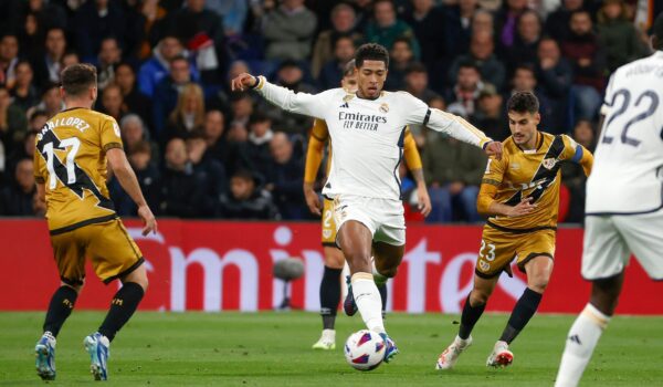 ريال مدريد يسقط في فخ التعادل ويضيع صدارة الدوري الإسباني
