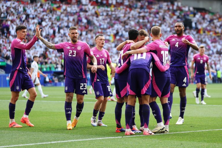 المانييييييا والمجر