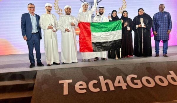 فريق طلابي إماراتي يحصد المركز الثاني عالمياً في مسابقة بالصين