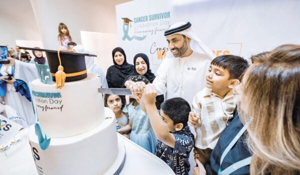 الإمارات للأورام تحتفي بـ 100 متعافٍ من السرطان