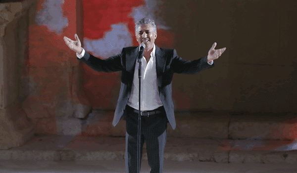 صوت الأردن عمر العبداللات يشعل افتتاح “مهرجان جرش 39”