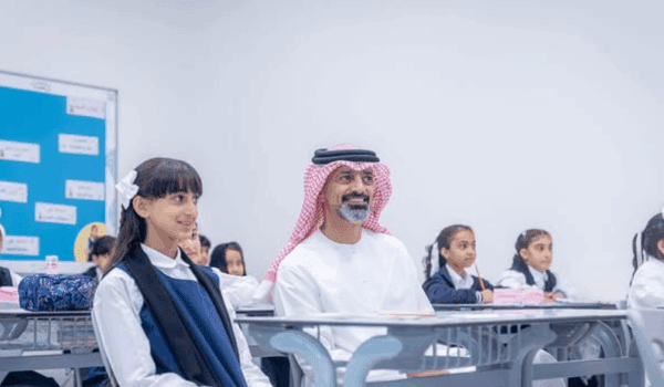 عمار بن حميد يفتتح مجمع زايد التعليمي في عجمان