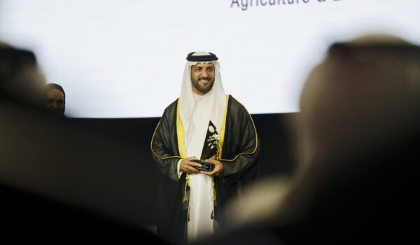 سلطان بن أحمد القاسمي يكرّم الفائزين بجائزة الشارقة للاتصال الحكومي بدورتها الـ 12