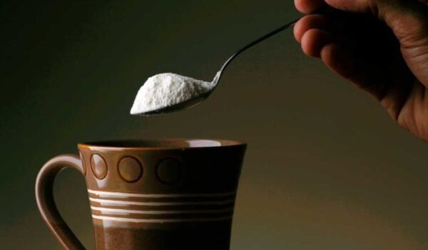 خبراء يحذرون من كريمة القهوة.. تهدد القلب والقولون