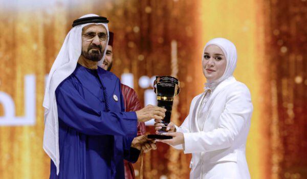 الشيخ محمد بن راشد يطلق الدورة السادسة من مبادرة صناع الأمل