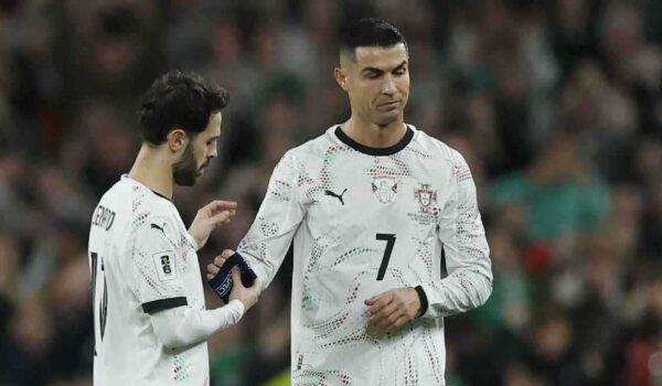 رونالدو يُطرد لأول مرة في مسيرته مع البرتغال