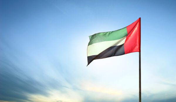 الإمارات تحتفل اليوم رسمياً وشعبياً بيوم العَلَم