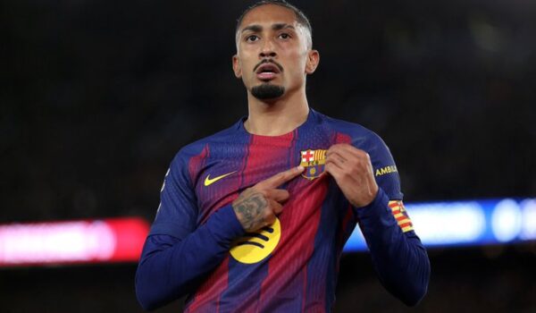 برشلونة ينتفض ويهزم أتليتيكو 3-1ويواصل صدارته للدوري الإسباني