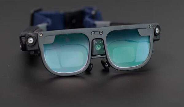 نظارات الخرف .. تساعد المرضى على تذكّر الأسماء والبقاء بأمان