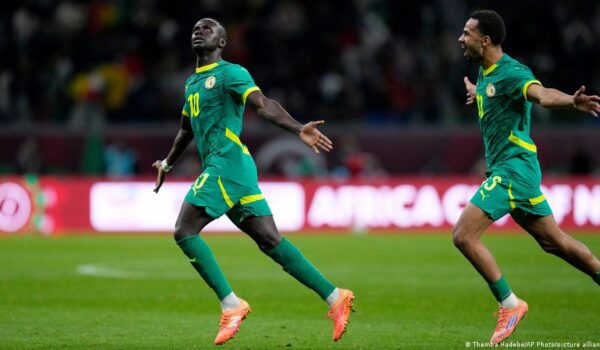 المغرب يلاقي السنغال في نهائي كأس أمم إفريقيا بعد إقصاء نيجيريا ومصر