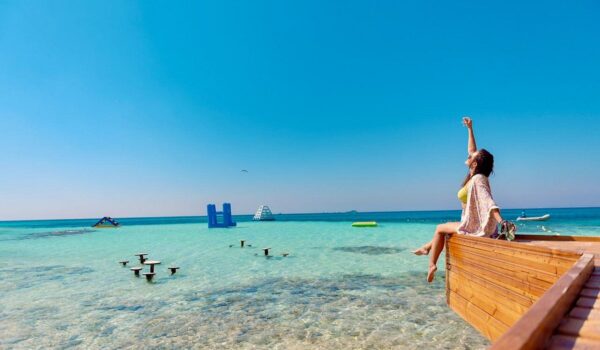 جزيرة بريطانية تطلب موظفين بإقامة مجانية.. لكن المهمة ليست سهلة