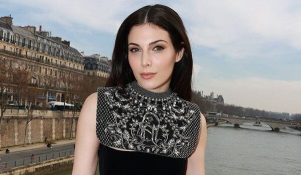 رزان جمال تطلق تطبيق ستوري لاند للأطفال