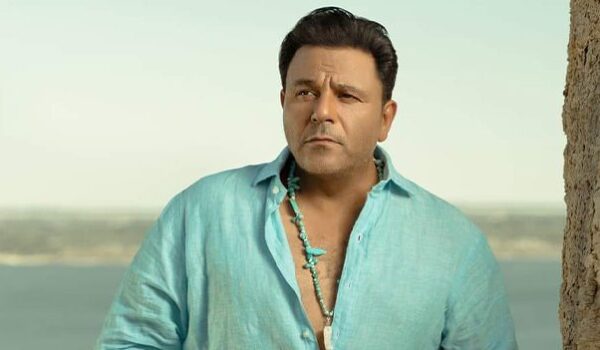 بعد 21 عاماً.. محمد فؤاد يعود للسينما بفيلم عالمي