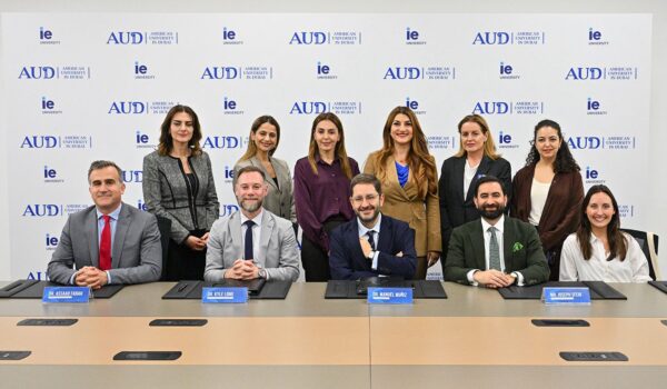 الجامعة الأمريكية في دبي وجامعة IE تعلنان عن شراكة استراتيجية بشأن برنامج البكالوريوس الدولي في إدارة الأعمال