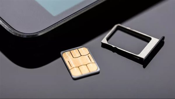 استخراج الذهب من شرائح SIM يجتاح الإنترنت ويشعل مبيعاتها
