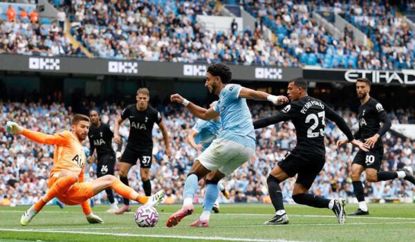 توتنهام يخطف تعادلاً قاتلاً أمام مانشستر سيتي بالدوري الإنجليزي