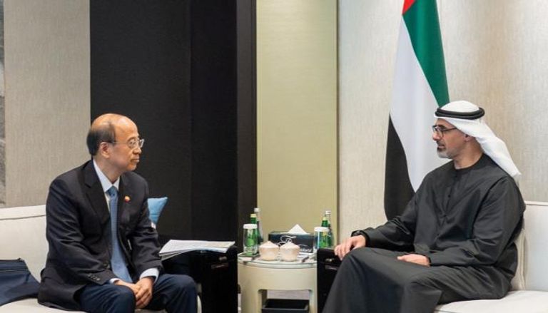 62-154136-abu-dhabi-crown-prince-major-chinese-companies_700x400