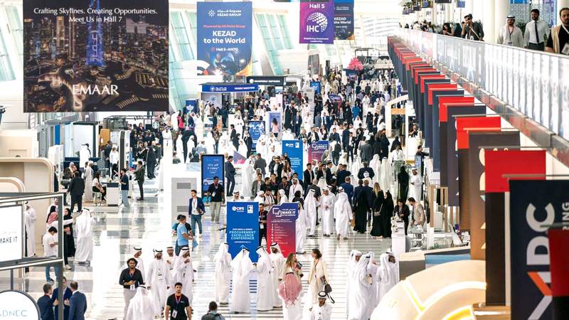 الإمارات، أبوظبي، اصنع في الإمارات، الصناعة المتقدمة، اقتصاد الإمارات، تكنولوجيا، استثمار، راديو الرابعة، أخبار الإمارات، صيف 2026، سويحان، راديو الرابعة، أفضل إذاعة في دبي، الإذاعة العربية الأولى في الإمارات، استمع إلى الراديو مباشر الإمارات، الإعلان عبر الراديو في دبي، الإعلان عبر راديو FM في الإمارات، العلامات التجارية الإعلامية الإذاعية في الإمارات العربية المتحدة، إعلانات في الشارقة، إعلانات في رأس الخيمة، الإعلان في أبوظبي، أفضل منصات الإعلان في الإمارات العربية المتحدة.