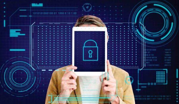 8 إجراءات وقائية ذهبية تعزز الخصوصية والأمان الرقمي لعائلتكم