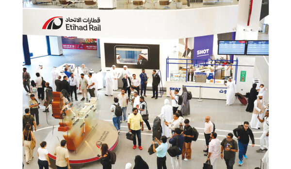 قطارات الاتحاد تحذّر: تكرار السفر من دون تذكرة يعرّض الراكب للحرمان النهائي من الخدمة وغرامة 200 درهم